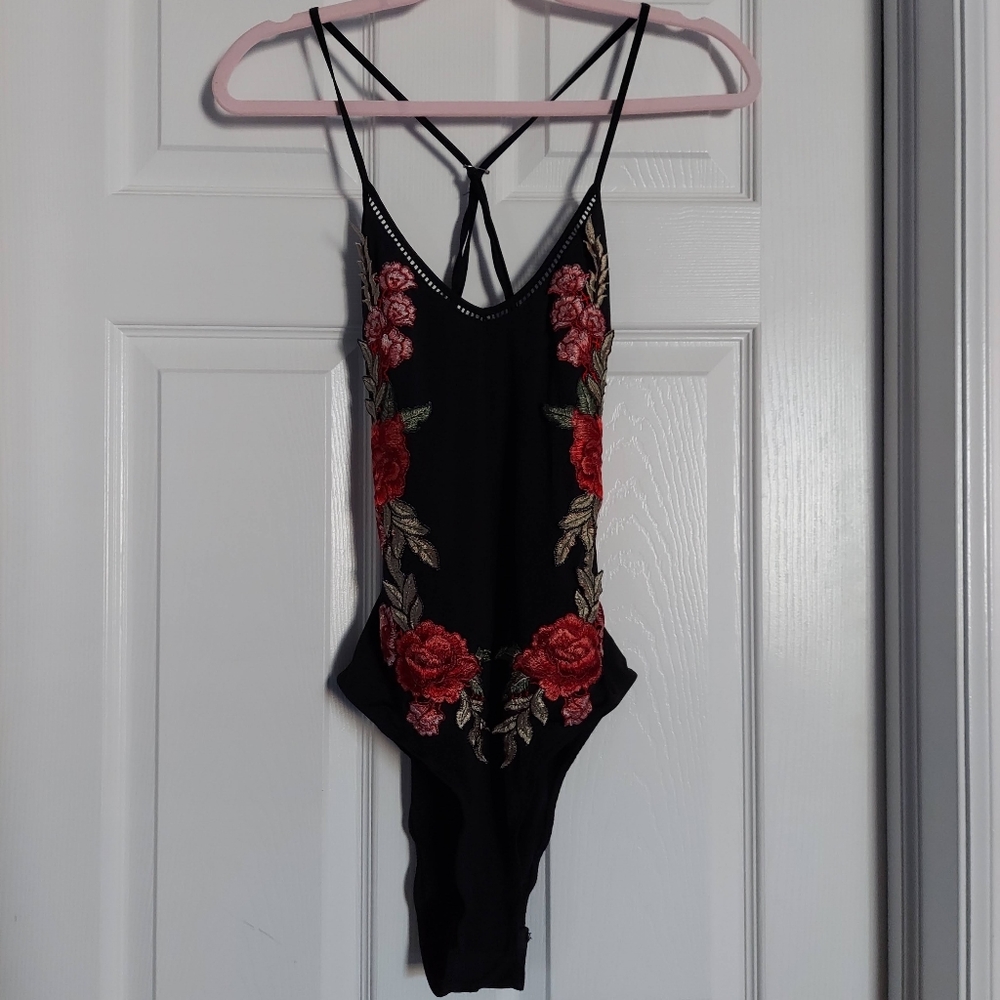 New Stella Luce floral embroidered bodysuit